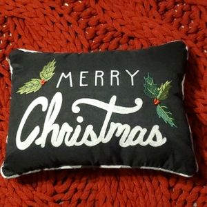 NEW🌲 Merry Christmas Pillow 17"×12"